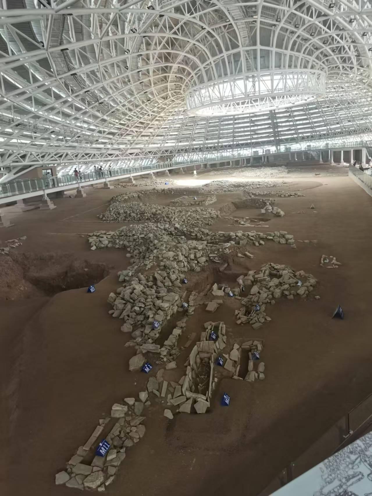 何以中国寻根辽宁，从红山玉龙到工业摇篮的文明密码