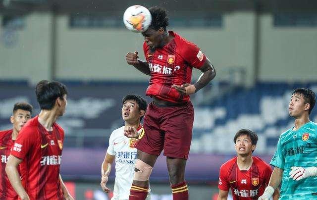 华夏VS卓尔直播，一场看得见江湖气的足球较量